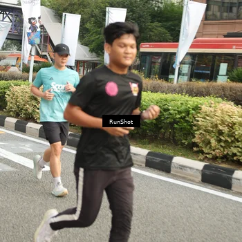 Runner Photo 4777082