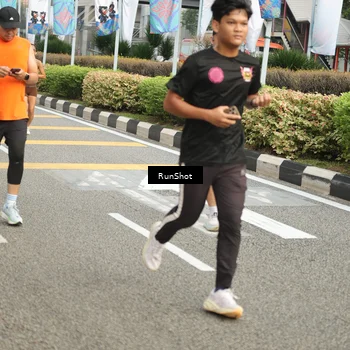 Runner Photo 4777089