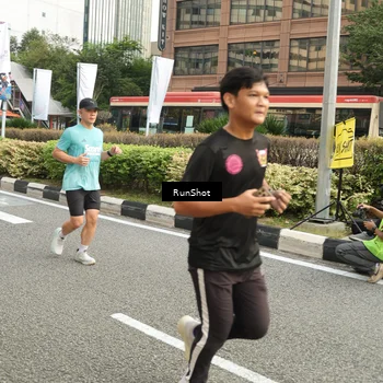Runner Photo 4777152