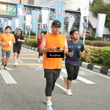 Runner Photo 4777157