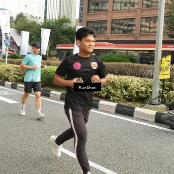 Runner Photo 4777159