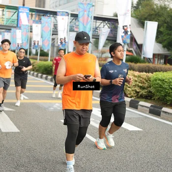 Runner Photo 4777164