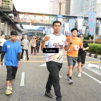 Runner Photo 4777181