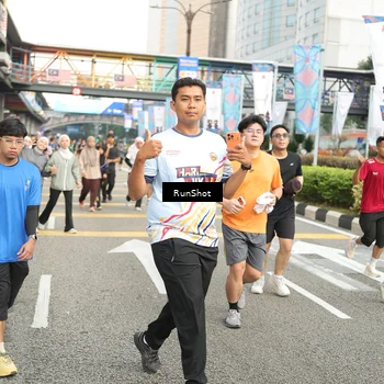 Runner Photo 4777184