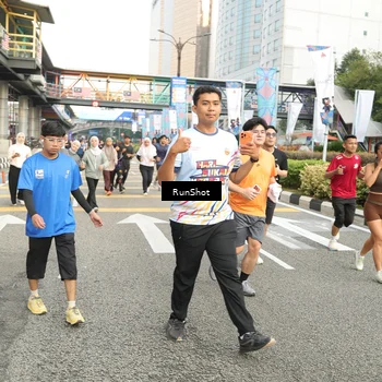 Runner Photo 4777189