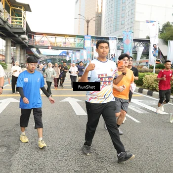 Runner Photo 4777190