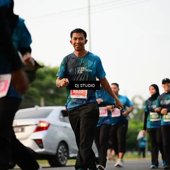 Runner Photo 4777214
