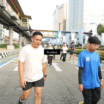 Runner Photo 4777234
