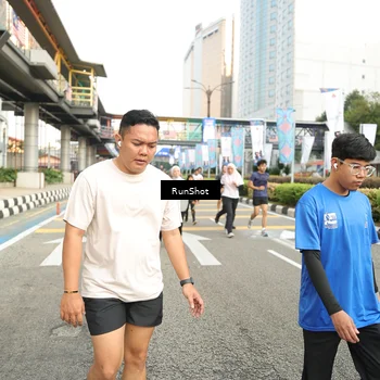 Runner Photo 4777245
