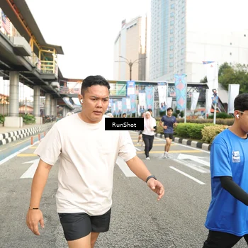 Runner Photo 4777247