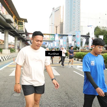 Runner Photo 4777250