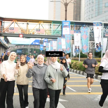 Runner Photo 4777265