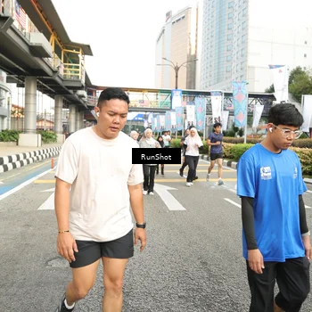 Runner Photo 4777268