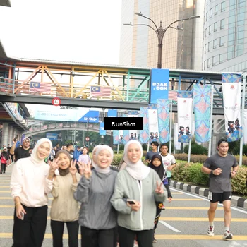 Runner Photo 4777275