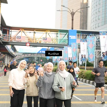 Runner Photo 4777276