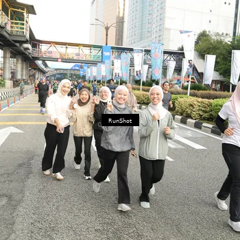 Runner Photo 4777308