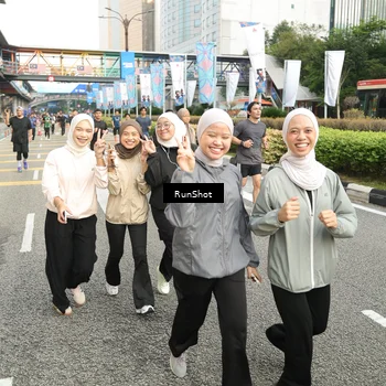Runner Photo 4777335
