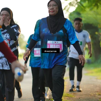 Runner Photo 4777340