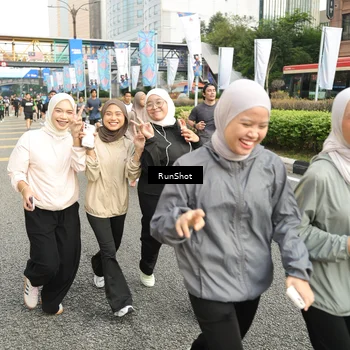 Runner Photo 4777350