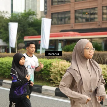 Runner Photo 4777397