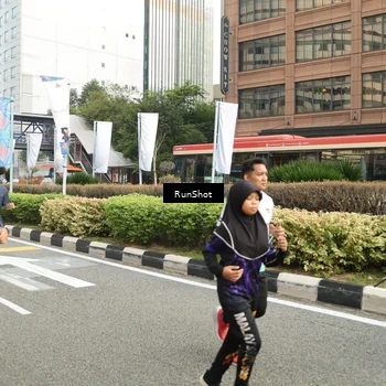 Runner Photo 4777400