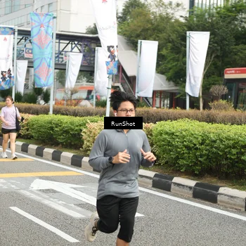 Runner Photo 4777448
