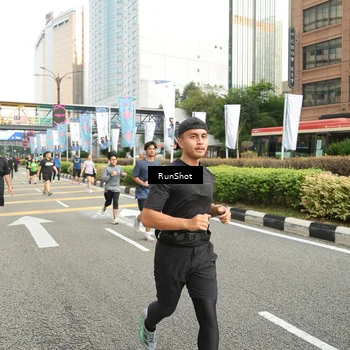 Runner Photo 4777467