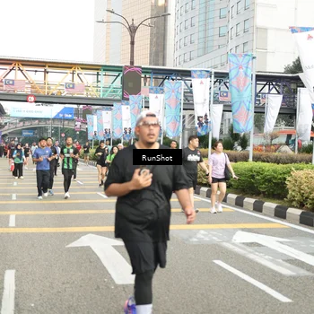 Runner Photo 4777472