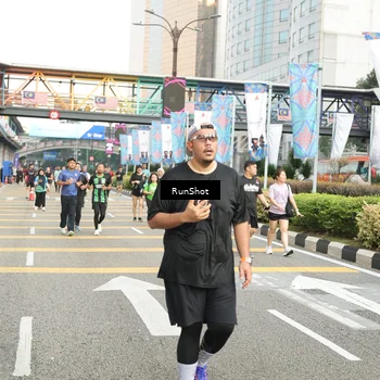 Runner Photo 4777473