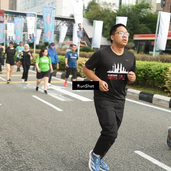 Runner Photo 4777598