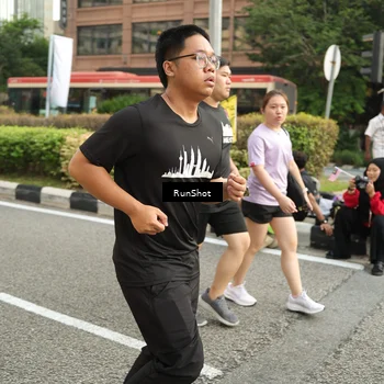 Runner Photo 4777631