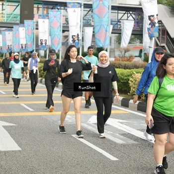 Runner Photo 4777675