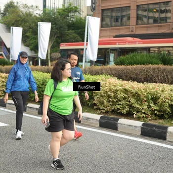 Runner Photo 4777690