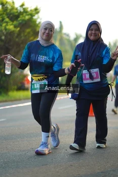 Runner Photo 4777704