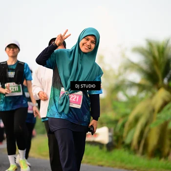 Runner Photo 4777733