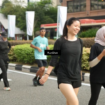 Runner Photo 4777754