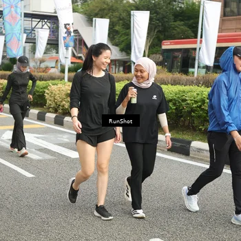 Runner Photo 4777756