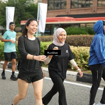 Runner Photo 4777760
