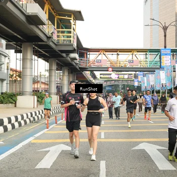 Runner Photo 4777876