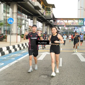 Runner Photo 4777943