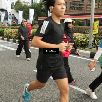 Runner Photo 4778247