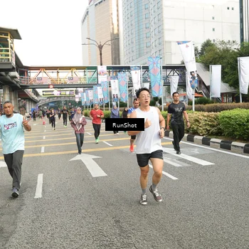 Runner Photo 4778339