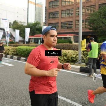 Runner Photo 4778570