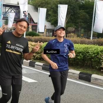 Runner Photo 4778696