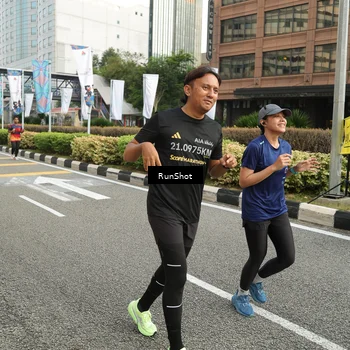 Runner Photo 4778767