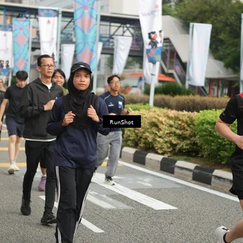 Runner Photo 4778958