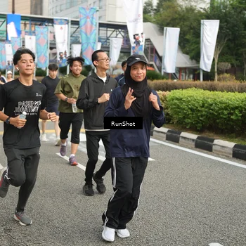 Runner Photo 4778993