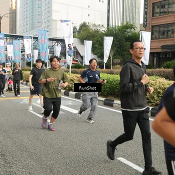 Runner Photo 4779047