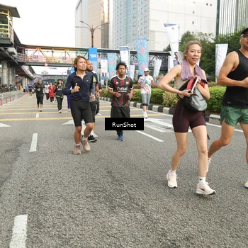 Runner Photo 4779397