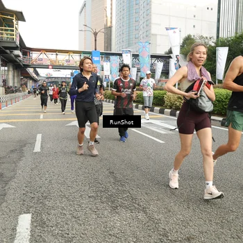 Runner Photo 4779406